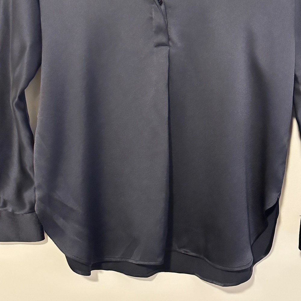 VINCE Silk Long Sleeve Popover Blouse Women S Navy Blue Luxury Tunic Oversized - Picture 3 of 11